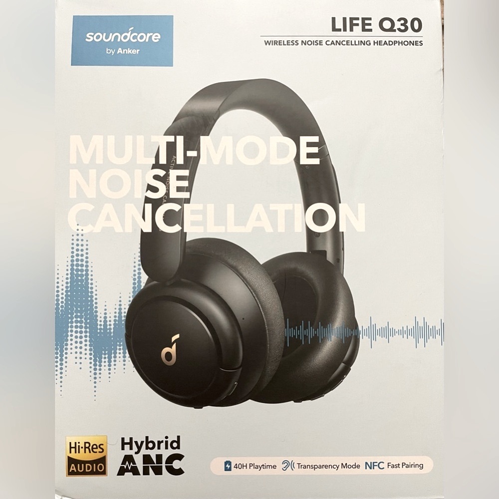 Soundcore by Anker Life Q30، Almost New, Barely Worn